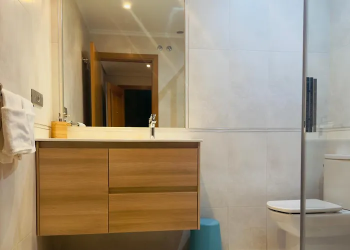 Apartment En Primera Linea De Playa Riazor *