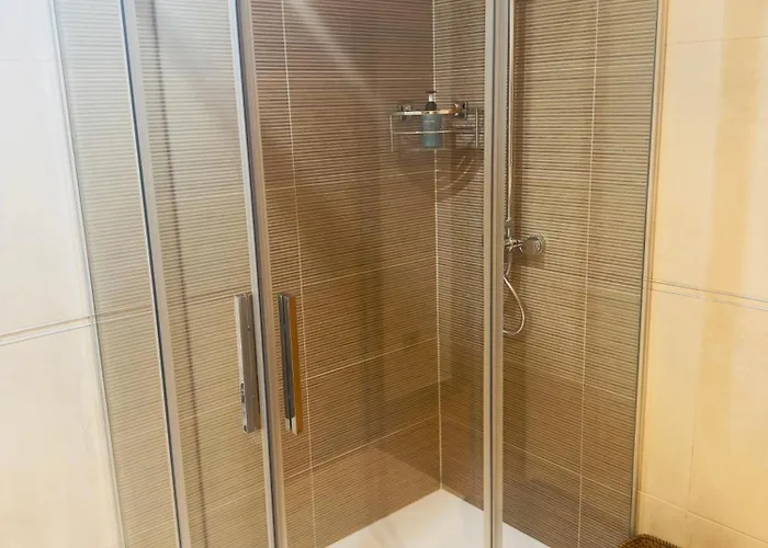 Apartment En Primera Linea De Playa Riazor A Coruna